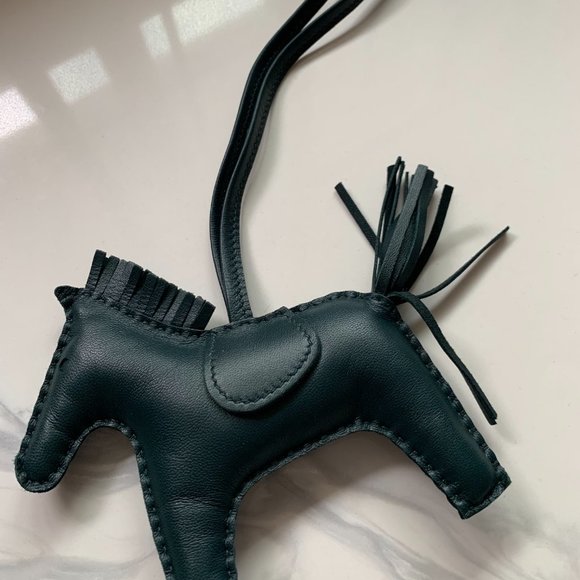 Hermes Rodeo Charm MM - Vert Cypress - Picture 4 of 4